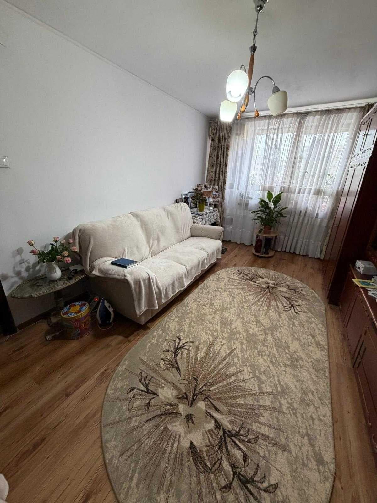 Vanzare apartament 2 camere Crangasi