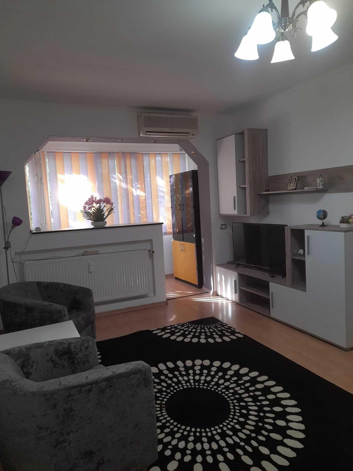 Apartament 2 camere, b-dul. Constructorilor, Crangasi