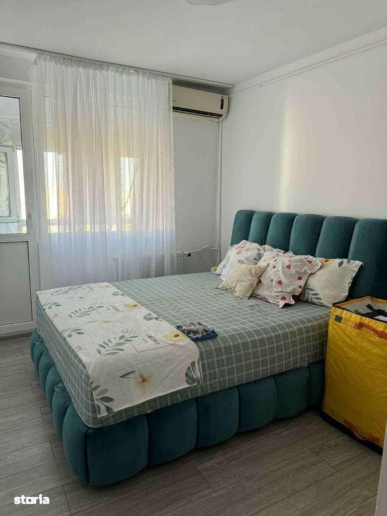 Apartament 4 camere Drumul taberei Romancierilor
