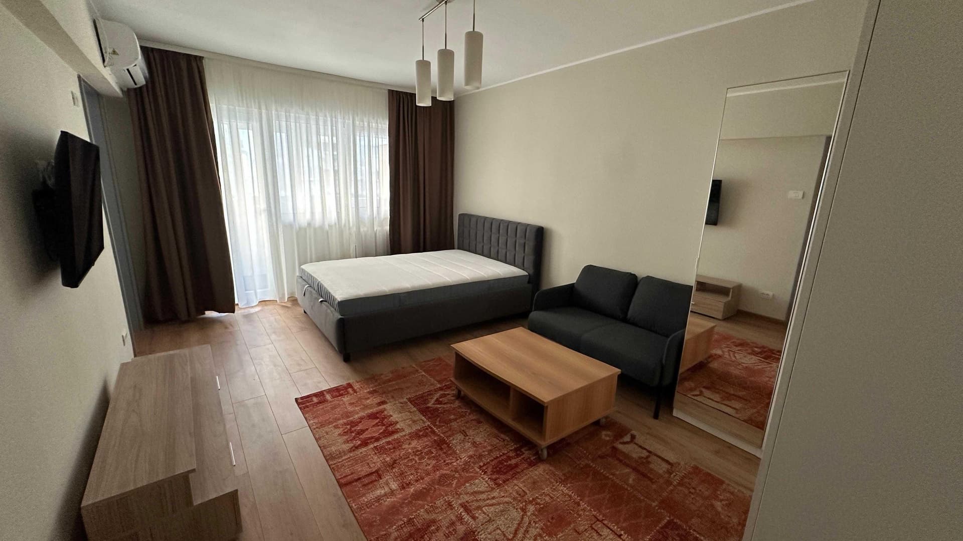 Garsoniera | Lujerului | metrou | plaza mall | bloc mixt | anvelopat