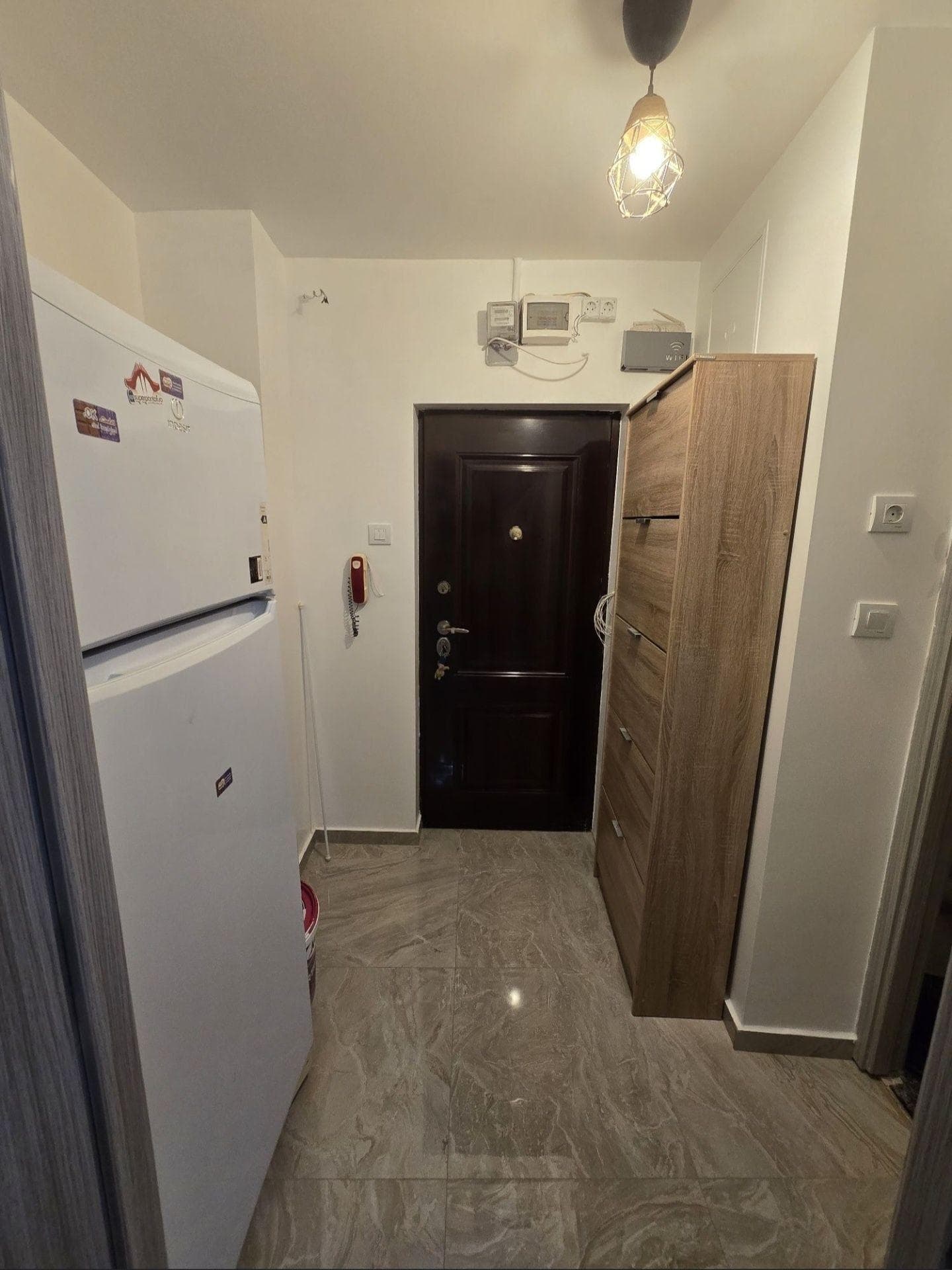 Garsoniera Turda Ion Mihalache Miciurin - imagine 1