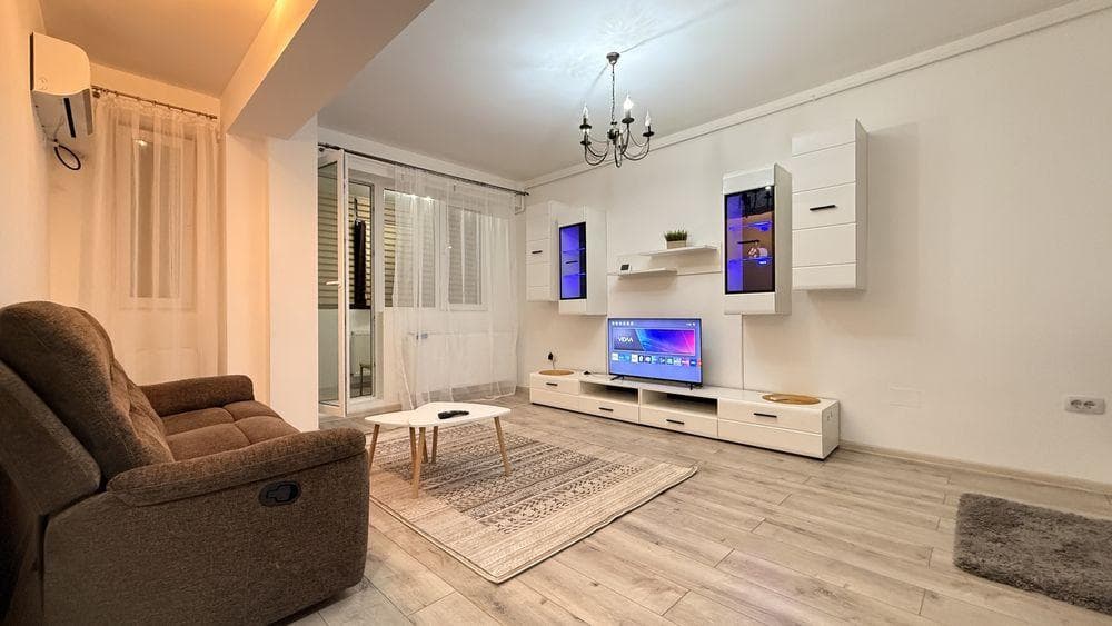 De inchiriat 2 camere Militari Residence