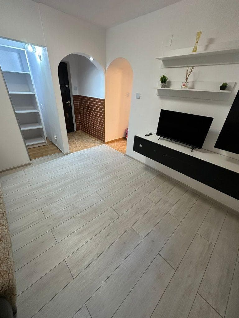 Apartament 2 camere Gorjului | 7 min metrou | Direct proprietar | 1800