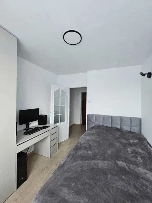 Garsonieră de închiriat în zona Băneasa - imagine 1