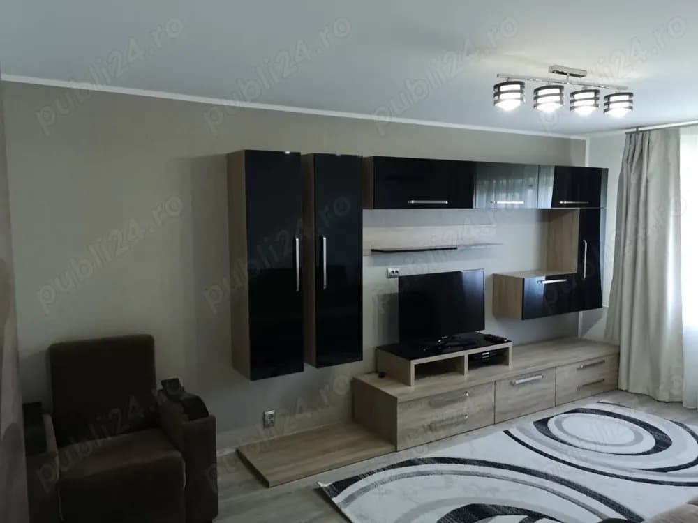Inchiriez apartament 2 camere, cartier Baneasa, f aproape de parc Herastrau