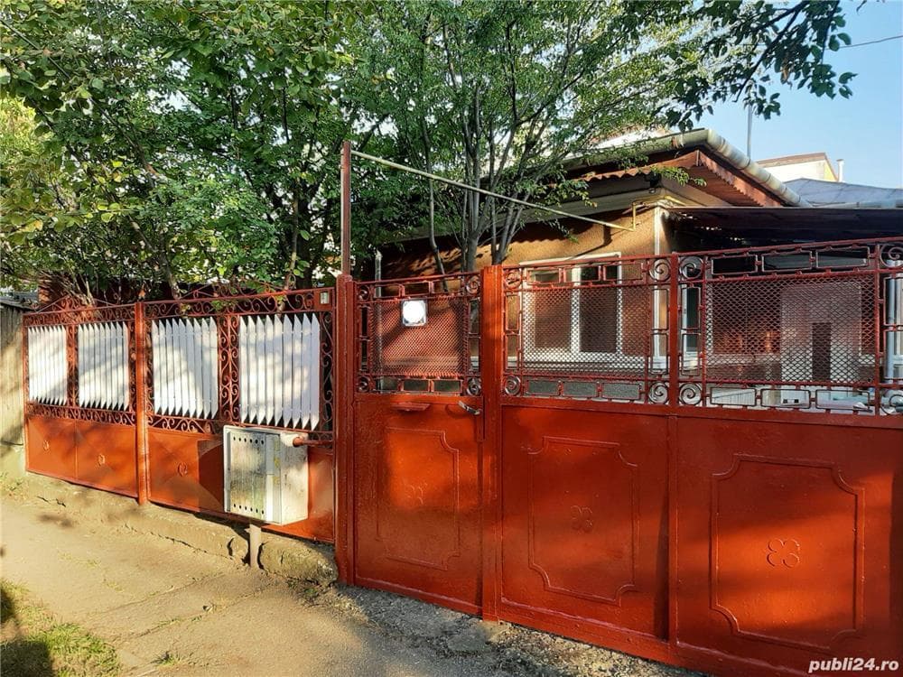 Casa de vanzare plus teren Damaroaia - imagine 1