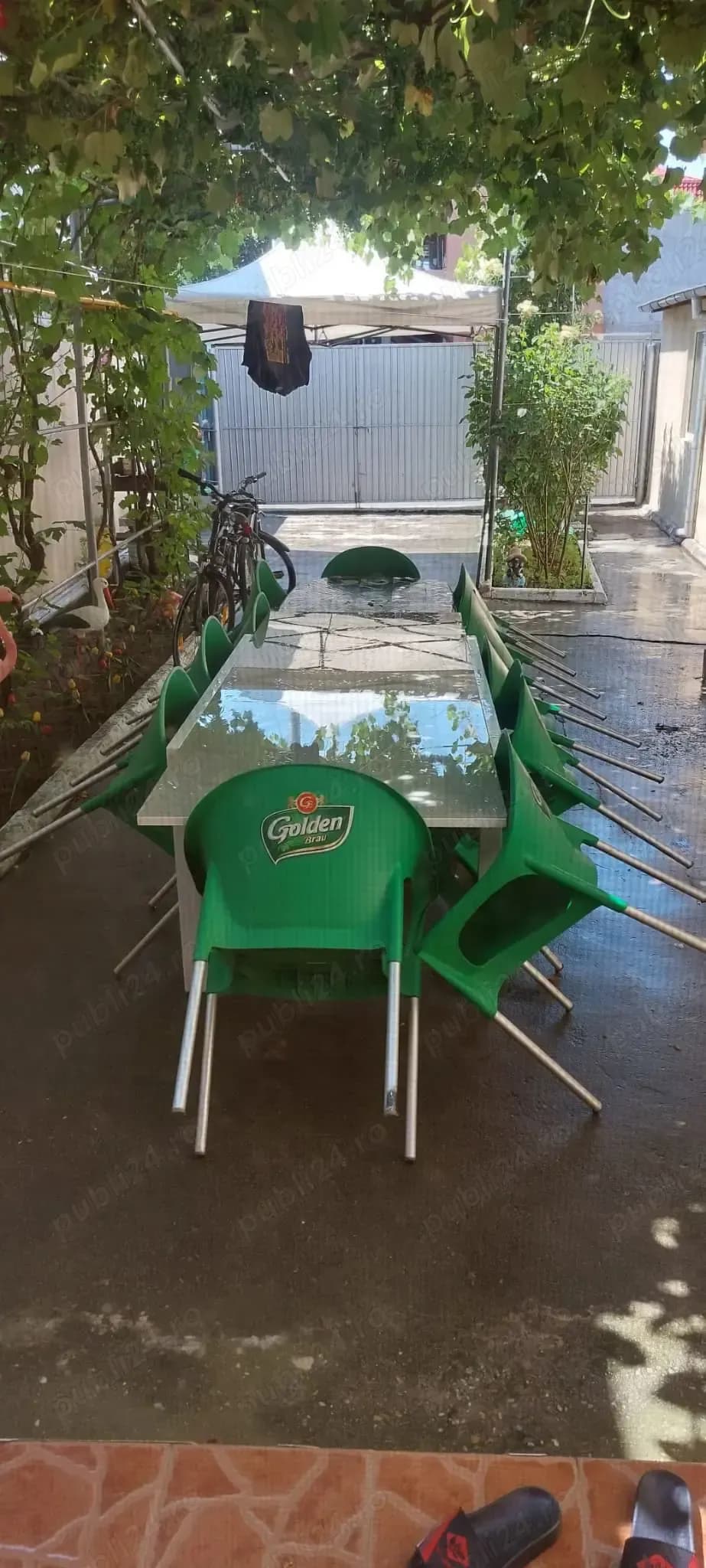 Teren + casa de vanzare