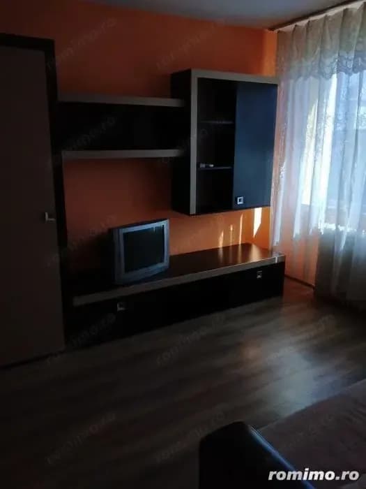 Garsoniera in zona Mihai Eminescu