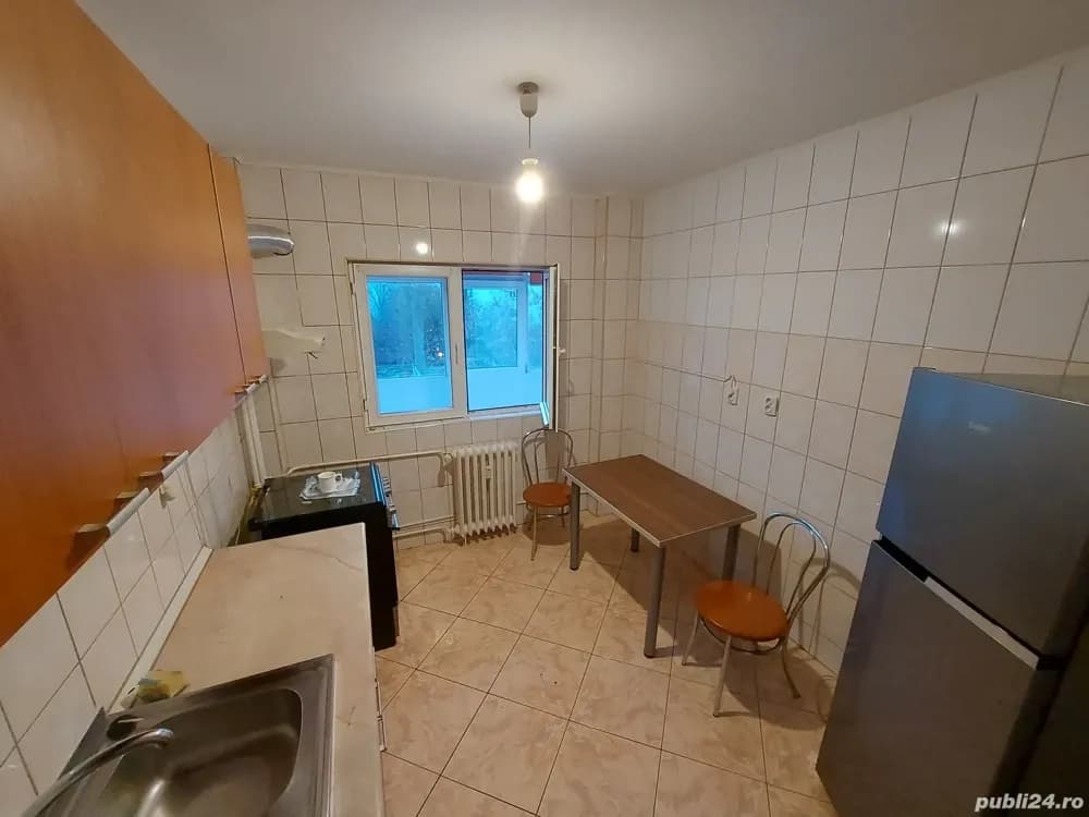 Închiriez apartament două camere zona Moșilor Metrou Obor
