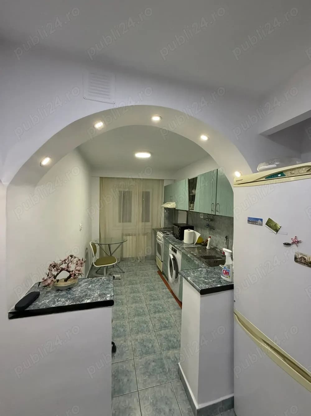 Inchiriez apartament 2 camere