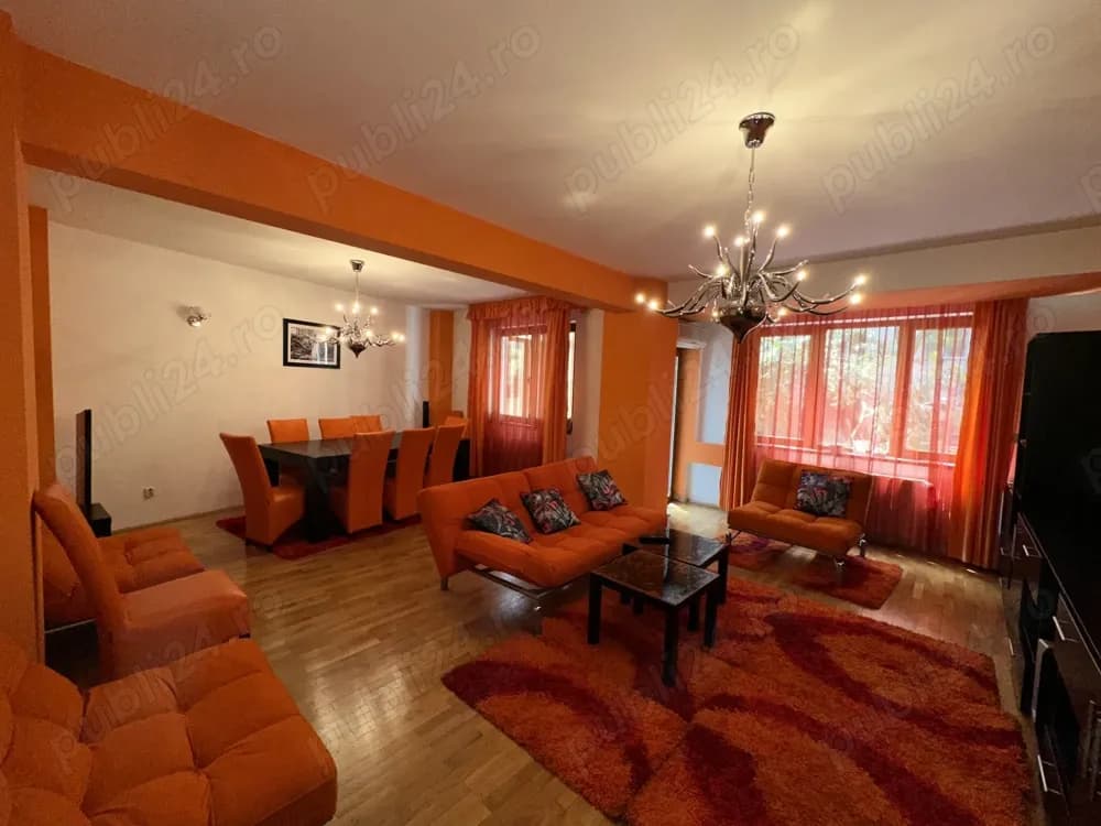 Stefan cel Mare - Mosilor 3 camere 125 mp utili loc parcere constructie 2007