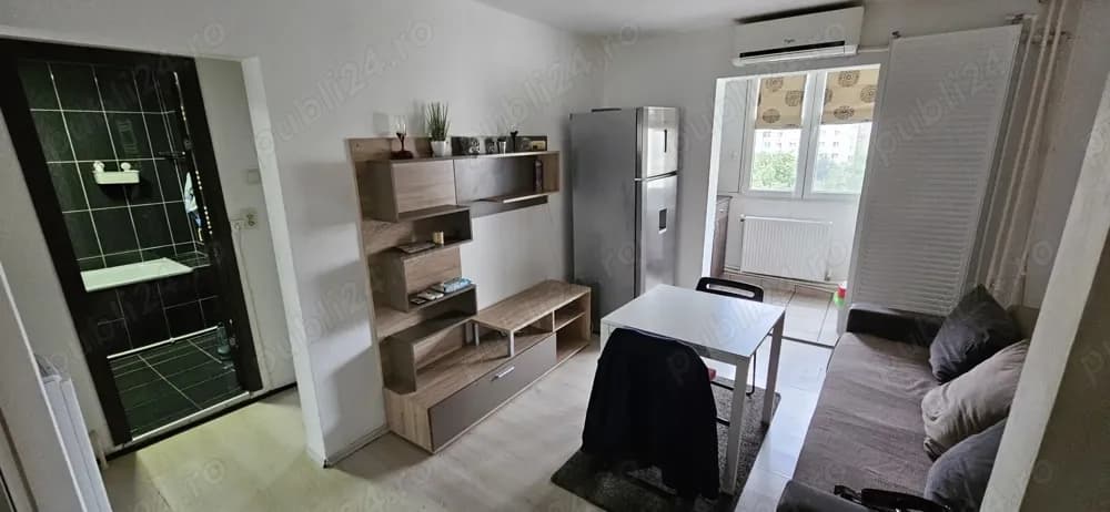 Apartament 2-3 cam. Bucuresti - Baicului, etaj 6 din 8, 1984, 51 mp, mobilat, decomandat, incadrat.