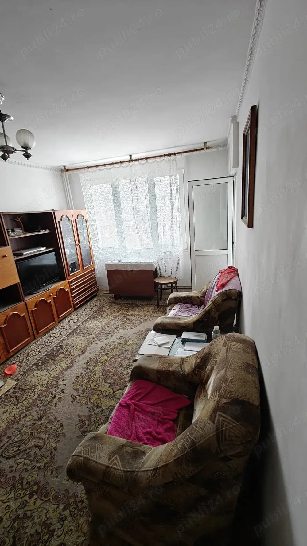 Vand apartament in zona linistita