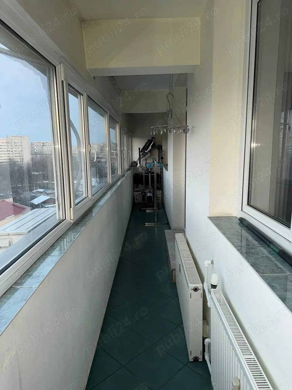 Vând apartament 3 camere - imagine 1