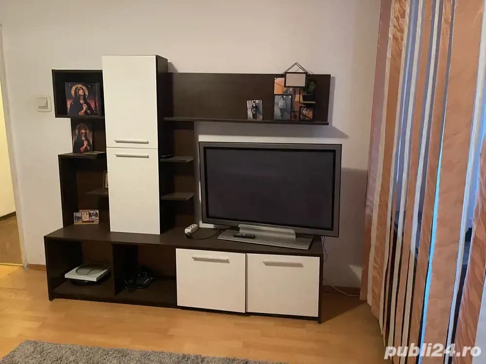 vand apartament 3 camere - imagine 1