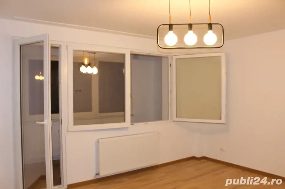 Apartament 3 camere    Zona Obor