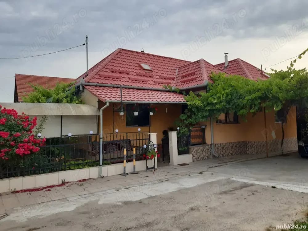 Vand casa individuala in Rascruci - imagine 1