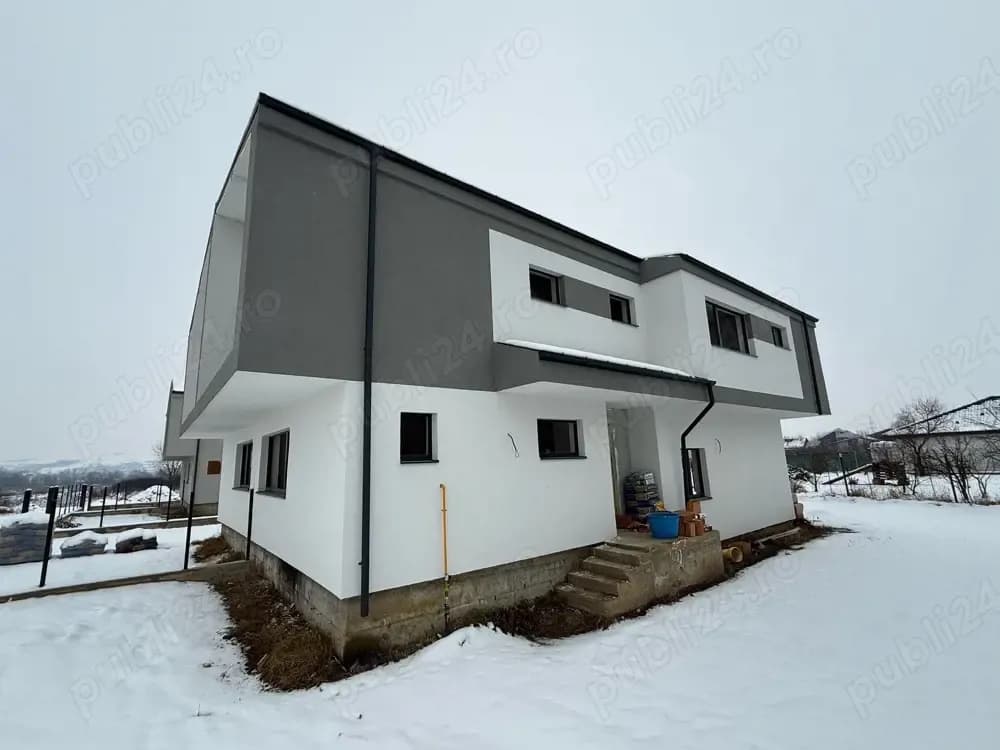Duplex Modern 145 m2 20min de cj - imagine 1