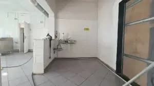 Spațiu de închiriat la casă