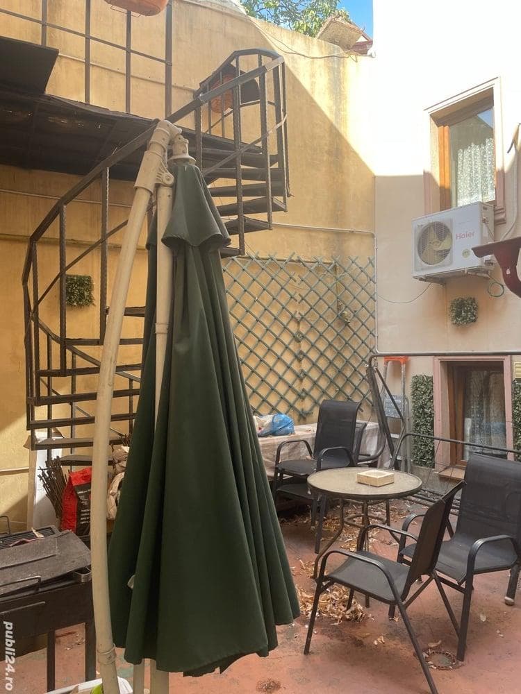 2 vile singur curte unic proprietar