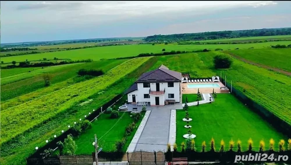 Vila petrecere petreceri private cu piscina, FARA VECINI, nunta, botez, cununie, majorat, aniversare - imagine 1