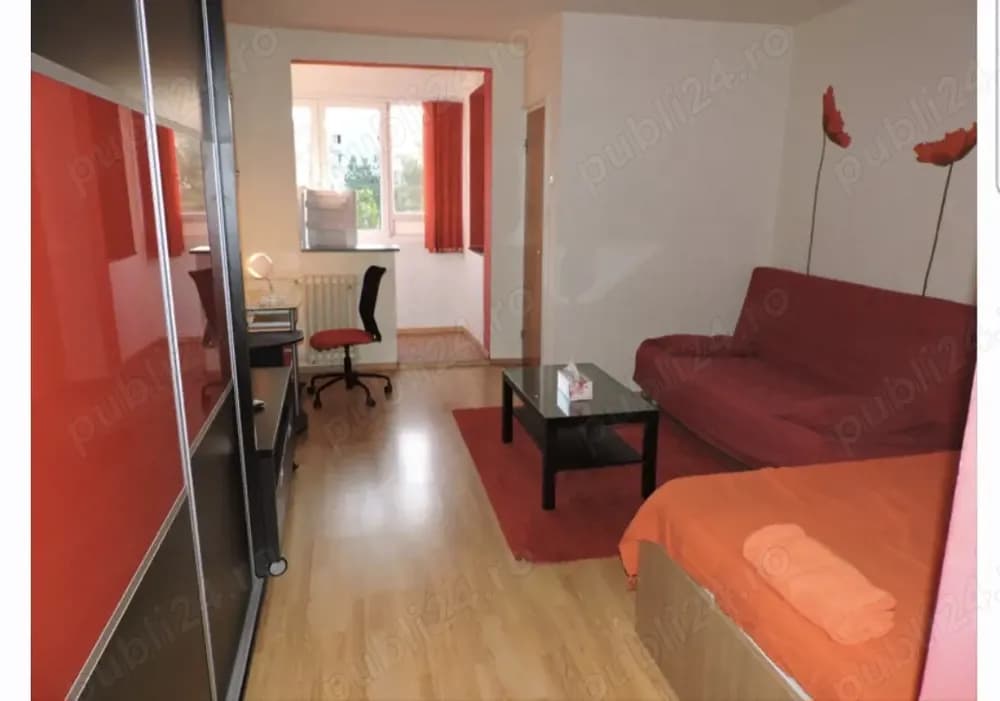 Proprietar vand garsoniera Titan