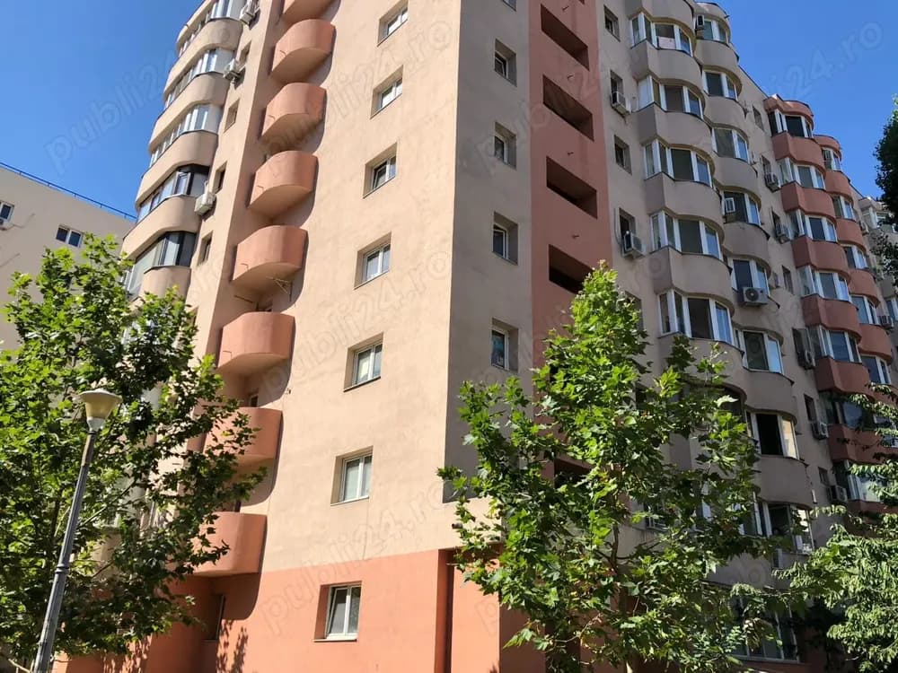 PROPRIETAR vand garsoniera Nerva Traian, Carlova