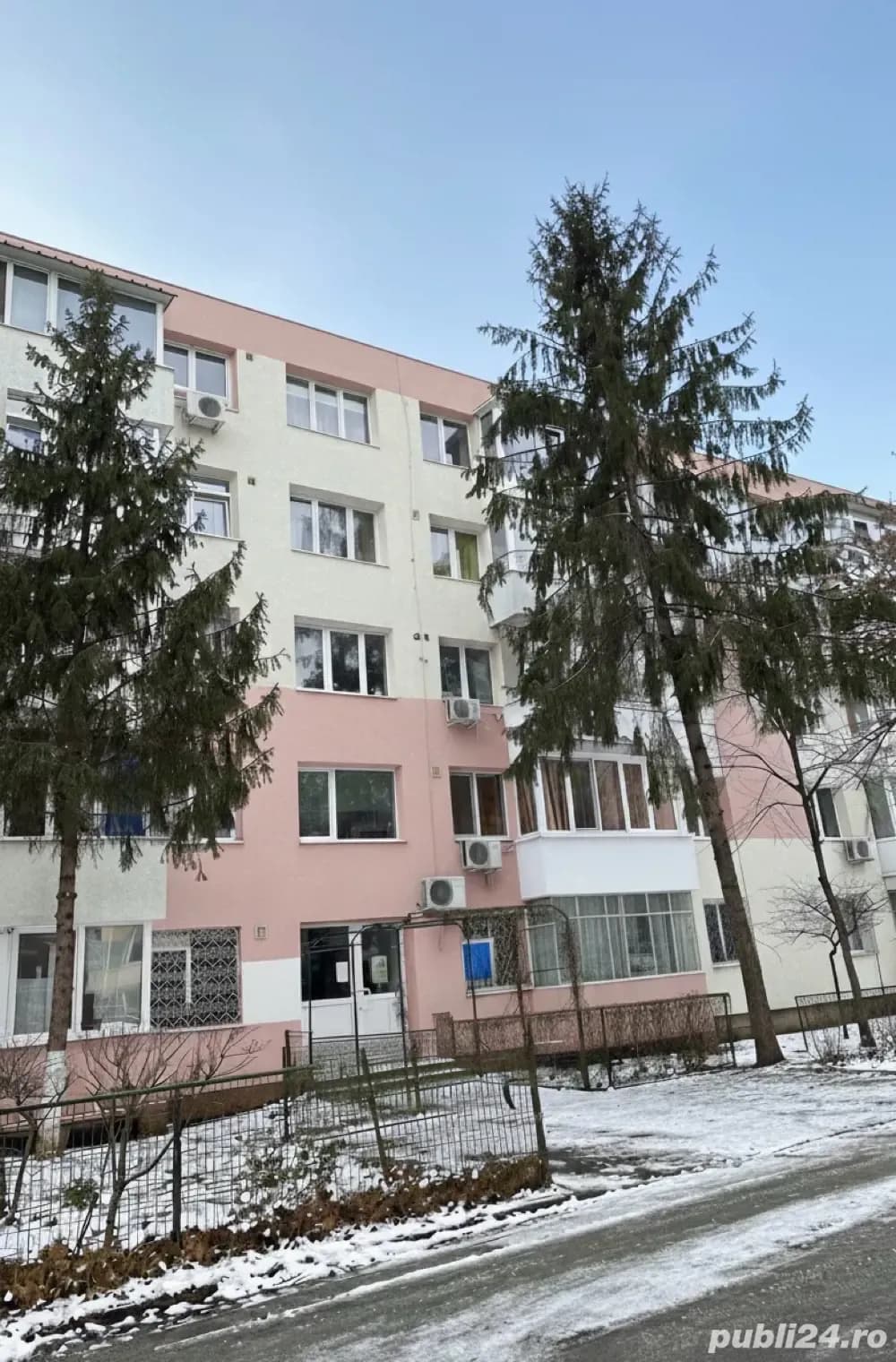 Apartament de vânzare   Titan, Sector 3, București - imagine 1