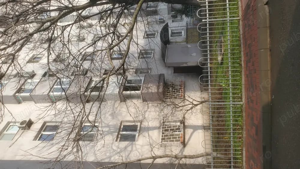 Apartament 2 camere decomandat zona Titan - imagine 1