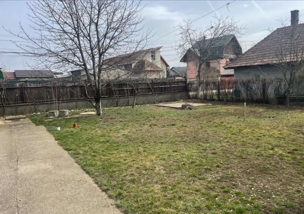 Casă individuală - imagine 1