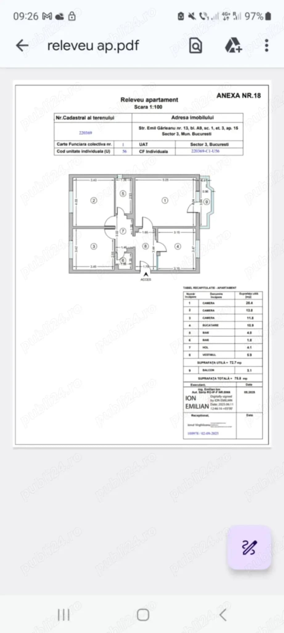 Vand apartament  cu 3 camere