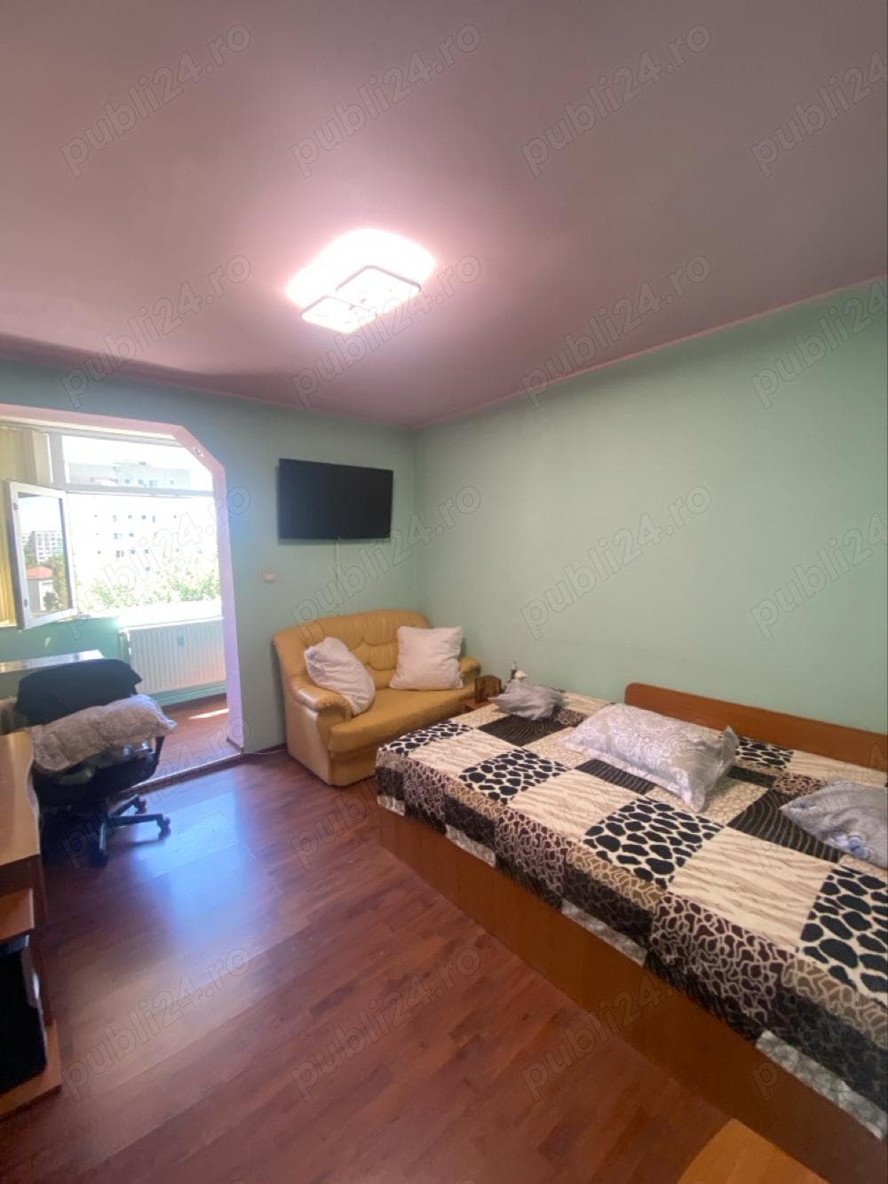 Apartament: 3 camere, Bld.1 Decembrie 1918