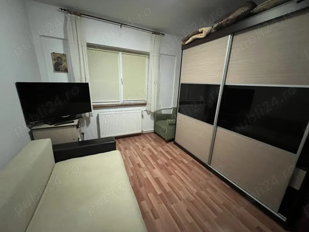 Colega apartament Eroii Revolutiei - imagine 1