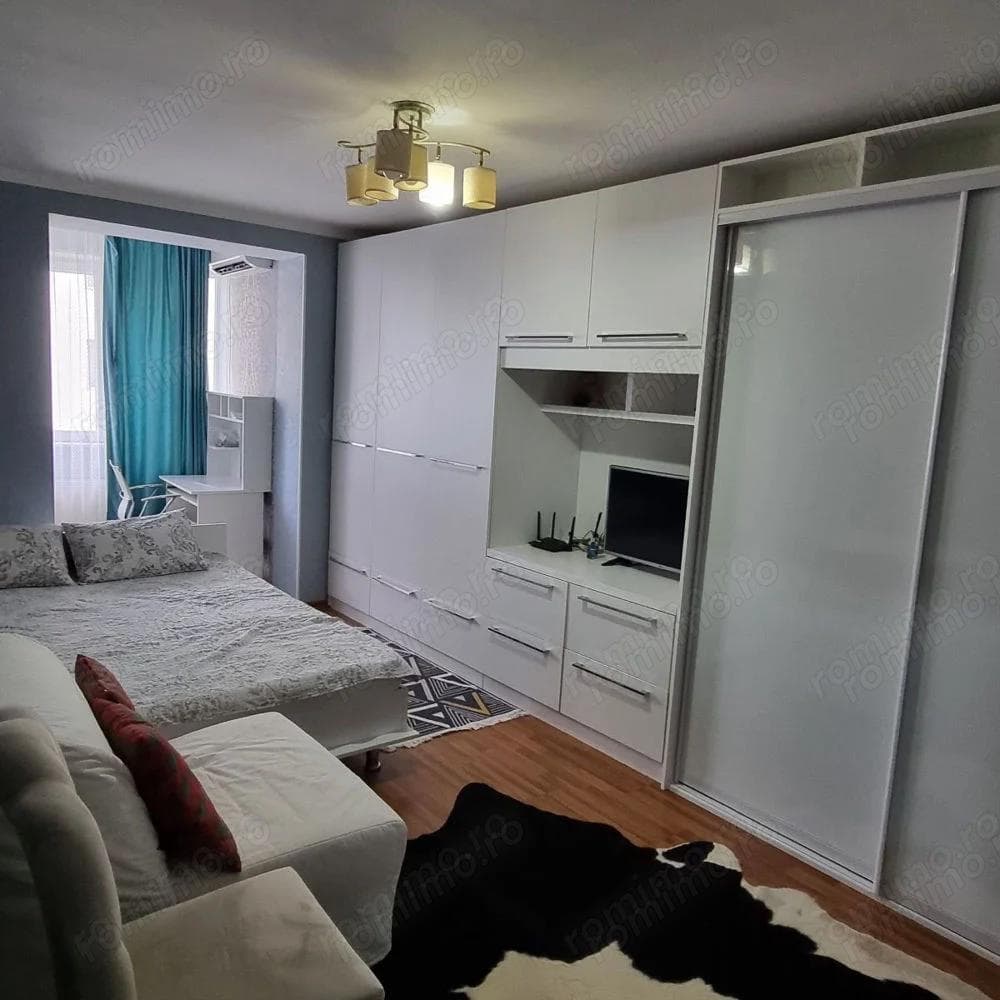 Garsoniera zona Vacaresti