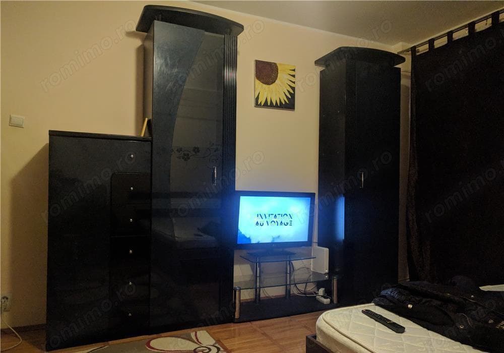 Garsoniera in zona Cantemir - imagine 1