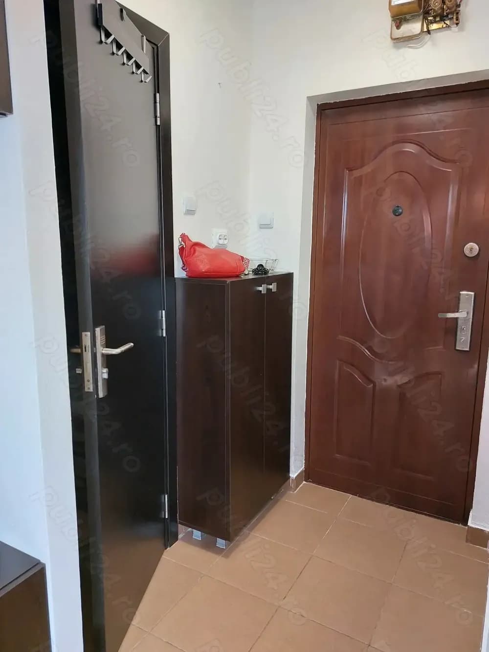 Garsoniera de inchiriat. Zona Brancoveanu- Piata Sudului- spital Marie Curie