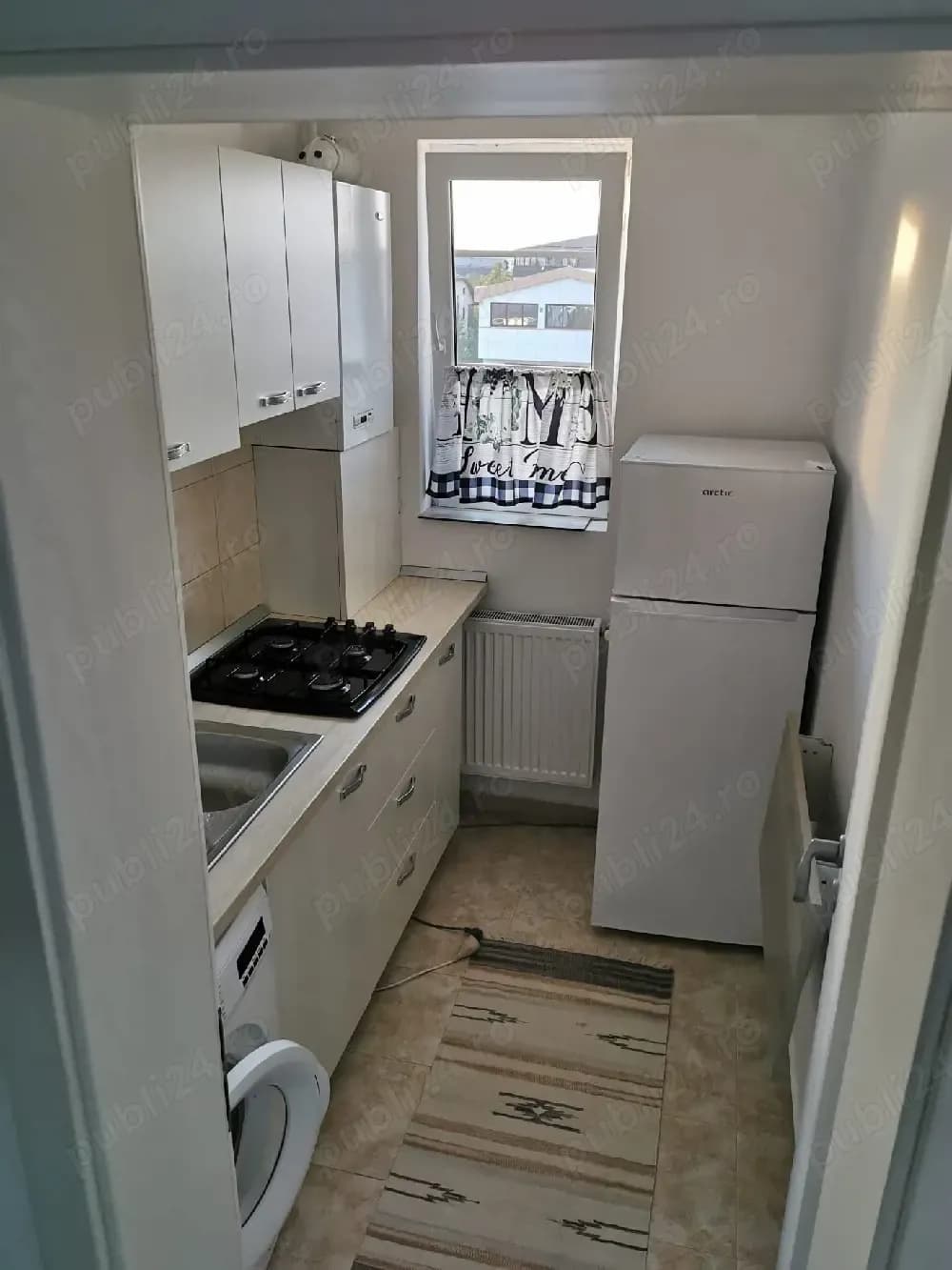 Vand sau Schimb, Garsoniera cu ap 2 sau 3 camere sau casa in apropierea Bucureștiul, partea de sud