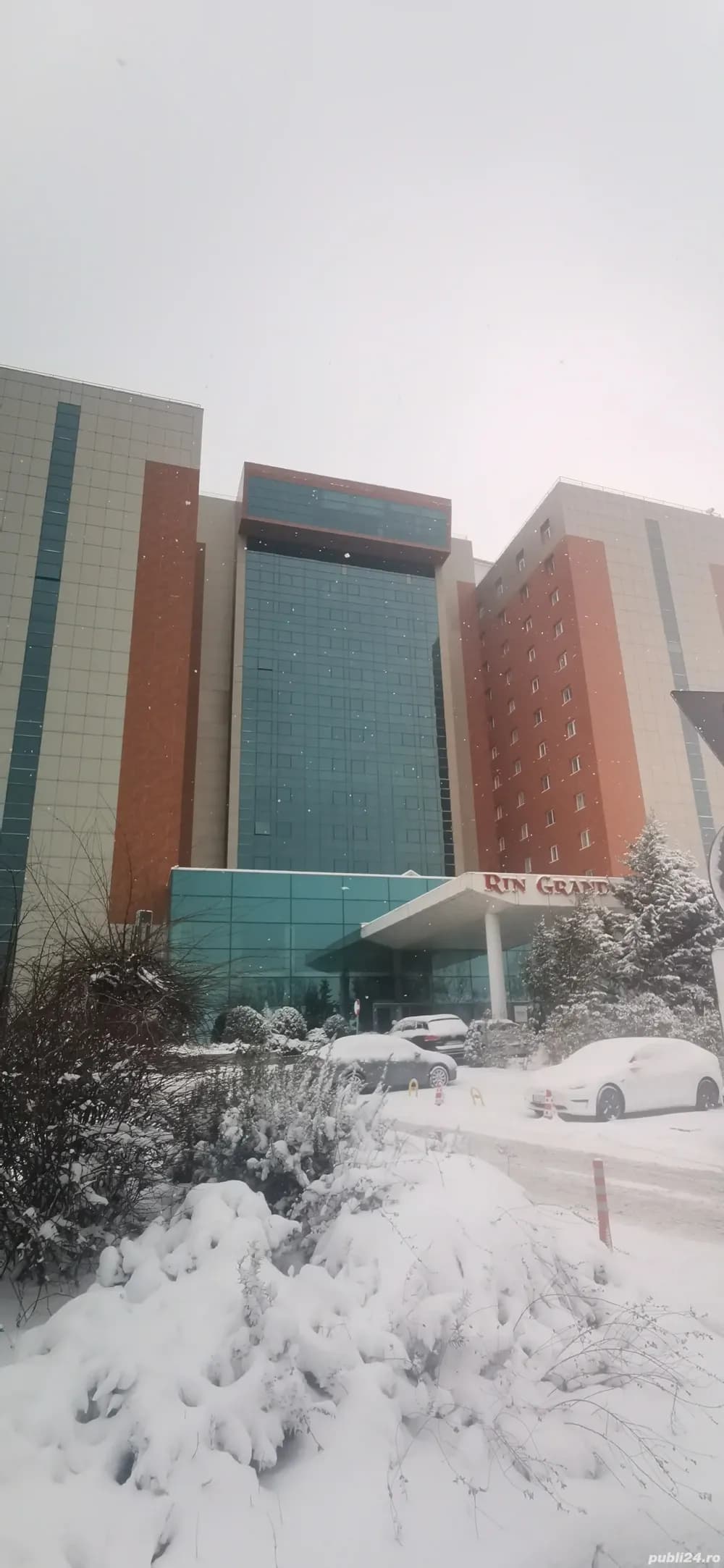 Închiriez 2 camere - imagine 1