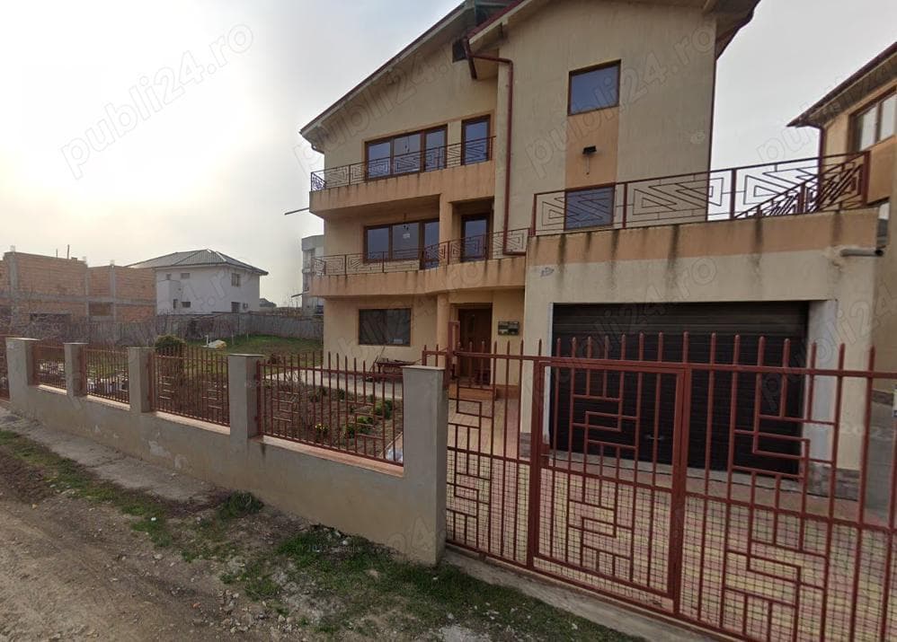 Inchiriez vila 300 mp strada Odesa 14 Constanta - imagine 1