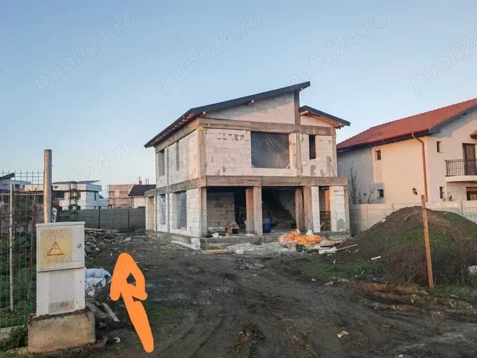 Casa la rosu cartier Veterani Constanta