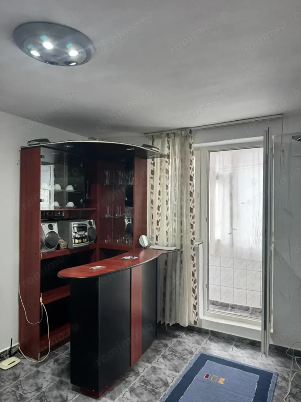 Brancoveanu metrou 10min.,dec,et 3.