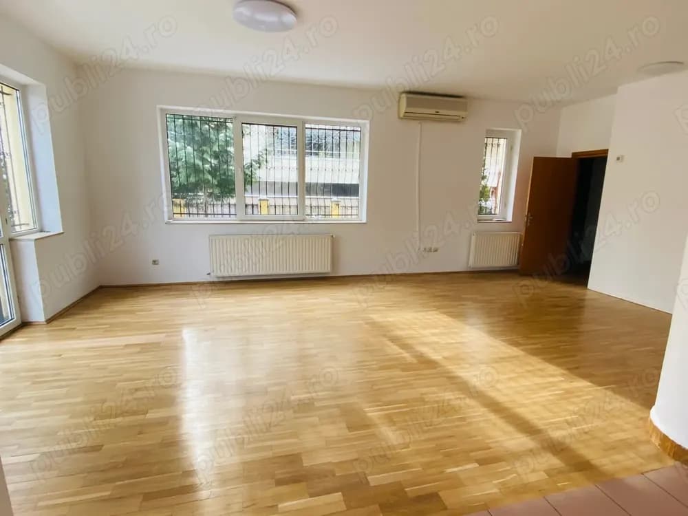 Villa office showroom - imagine 1