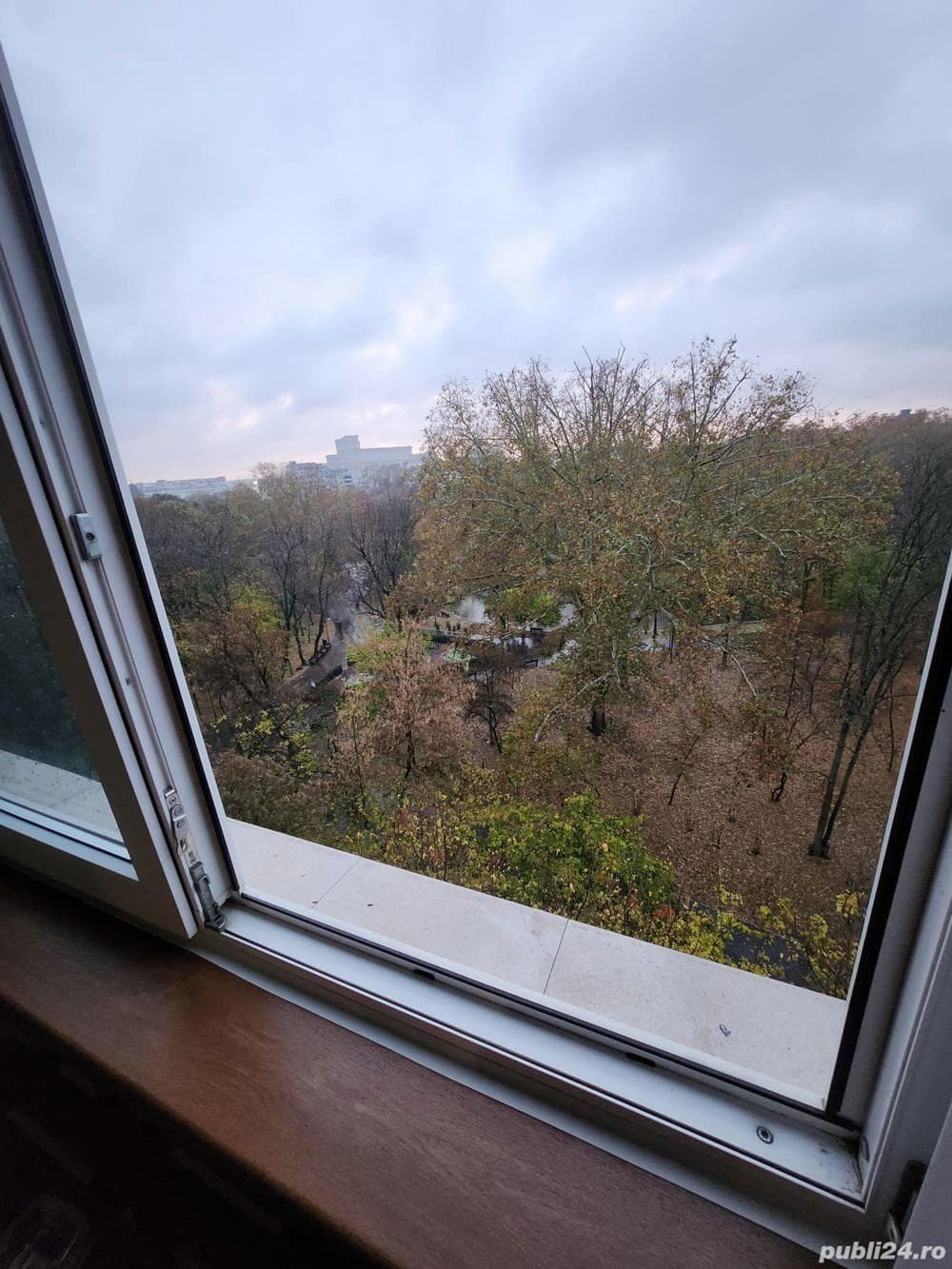 Garsoniera cu vedere la parcul Cismigiu - imagine 1