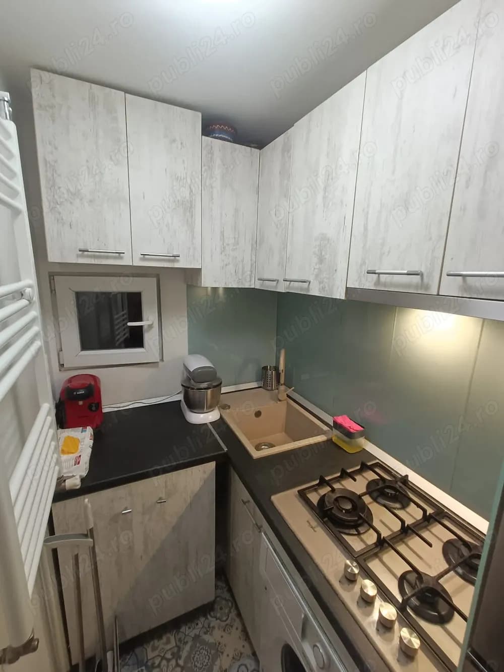 Vand apartament 2 camere - imagine 1