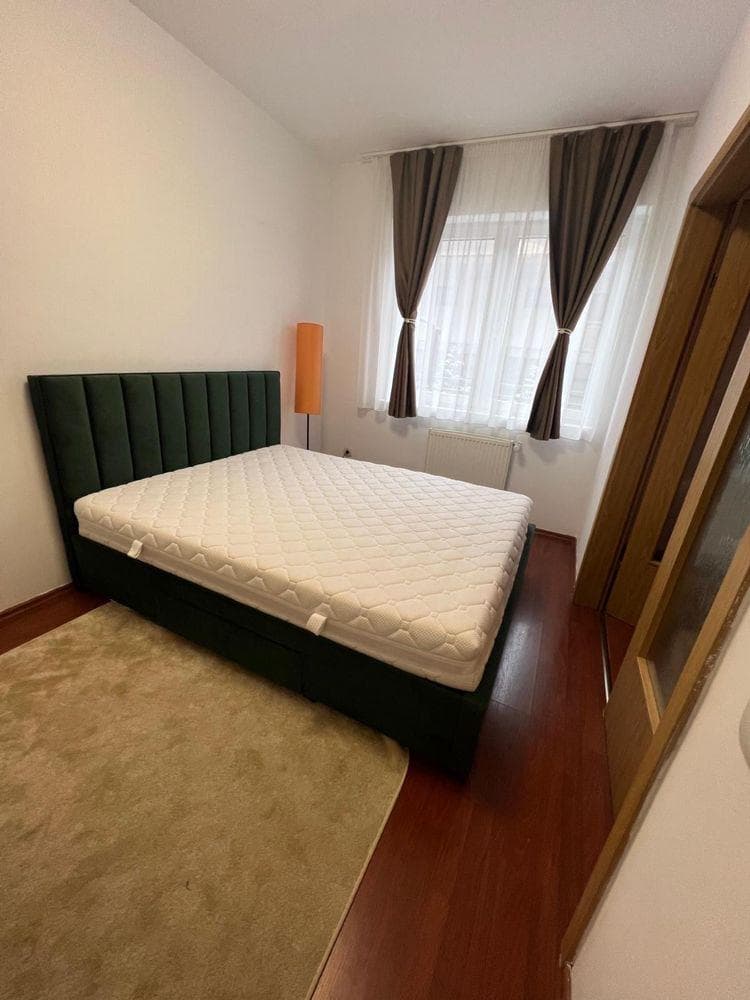 Vand apartament central - imagine 2