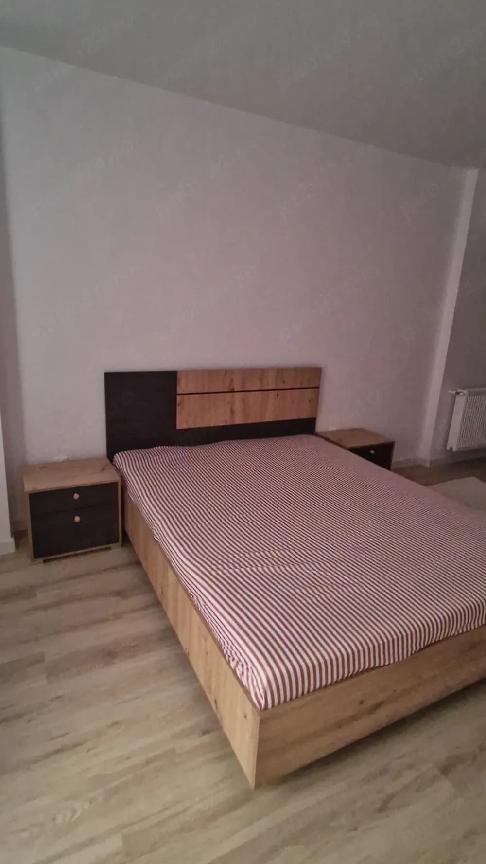 Inchiriez Garsoniera in Rahova - imagine 1