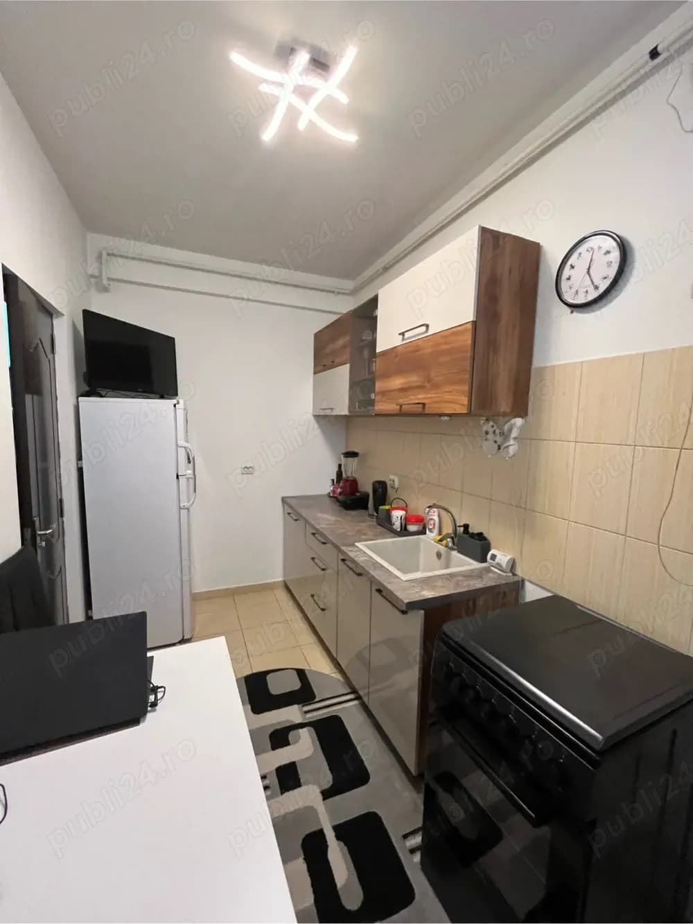 Vand Garsoniera Confort Urban Rahova - imagine 1