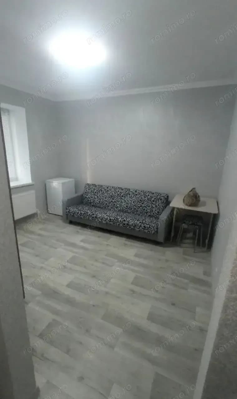 Ofer spre inchiriere garsoniera parc Sebastian