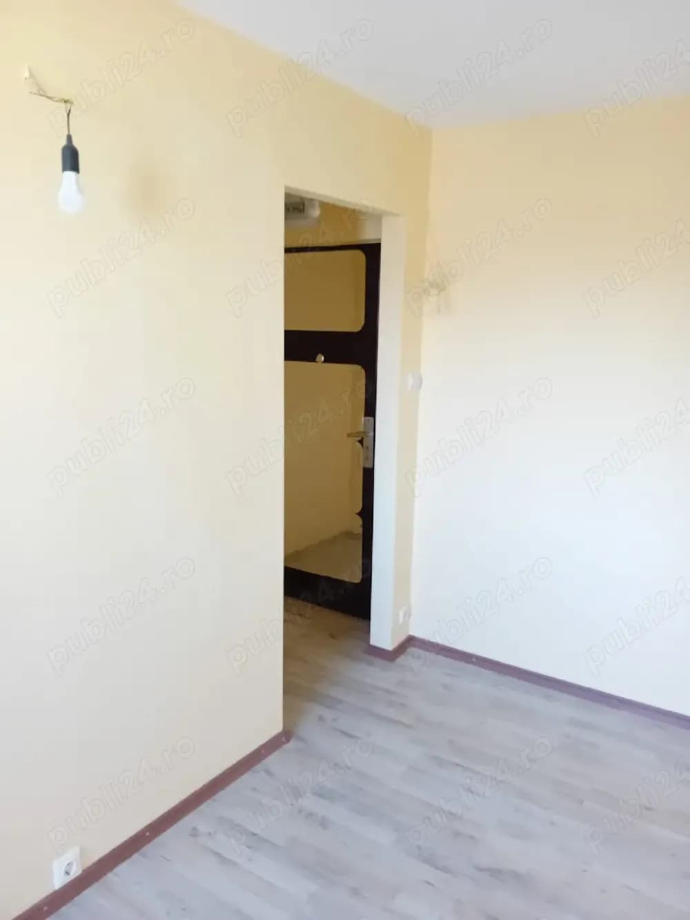 inchiriez garsoniera