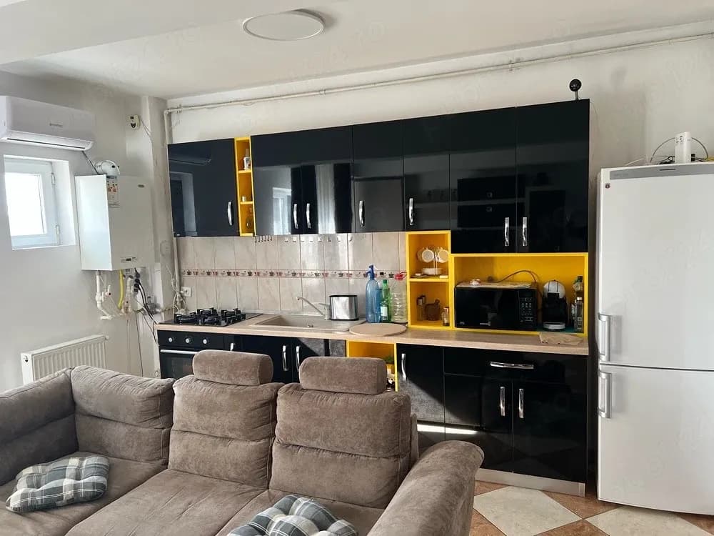 apartament 2 camere - imagine 1